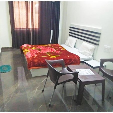 A Premium Hotel Sheeva Inn Near Temple - Fully Air Conditioning - Best Hotel Kankhal Dış mekan fotoğraf