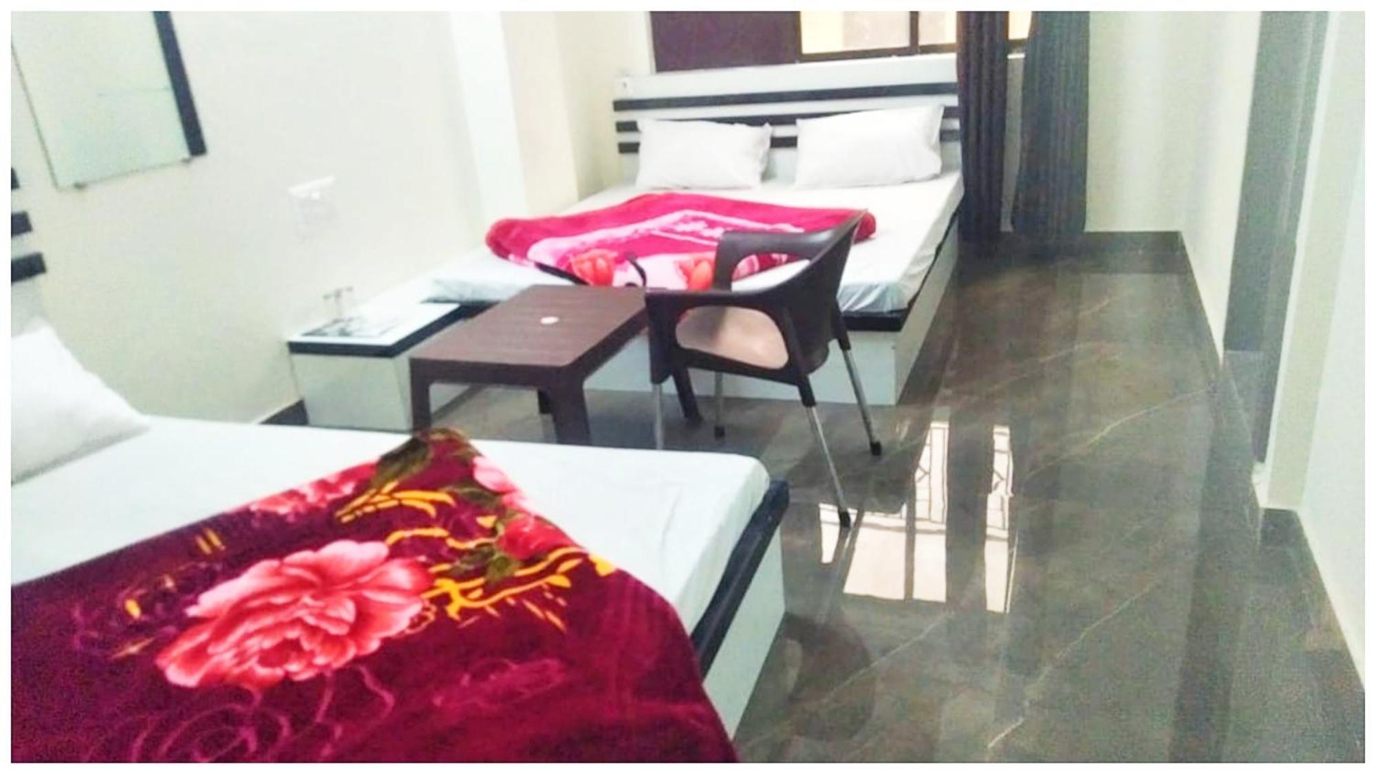 A Premium Hotel Sheeva Inn Near Temple - Fully Air Conditioning - Best Hotel Kankhal Dış mekan fotoğraf